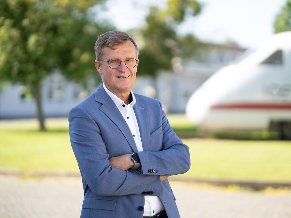 Quelle: DB Systemtechnik Geschäftsführung DB Systemtechnik